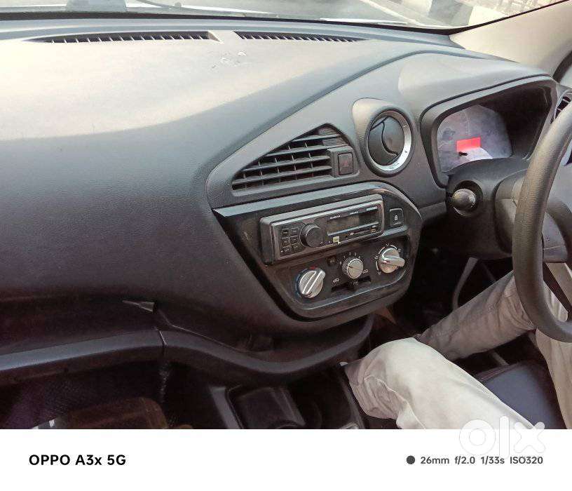 Datsun Redigo Sv 1.0, 2017, Petrol