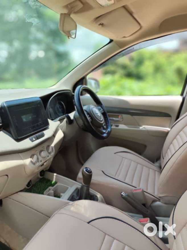 Maruti Suzuki Ertiga 1.5 Vxi, 2023, Petrol