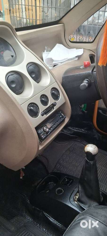 Tata Nano Xe, 2012, Petrol