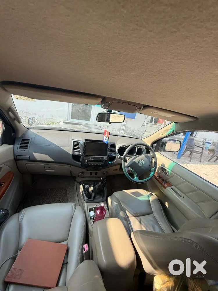 Toyota Fortuner 2011 Diesel 4x4