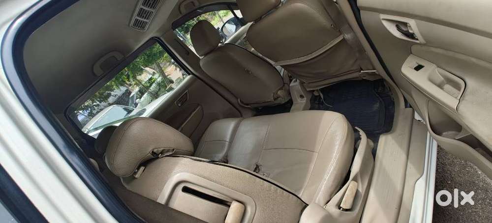 Maruti Suzuki Ertiga Shvs Zdi Plus, 2015, Diesel