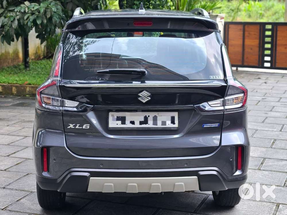 Maruti Suzuki Xl6 1.5 Zeta Mt, 2024, Petrol