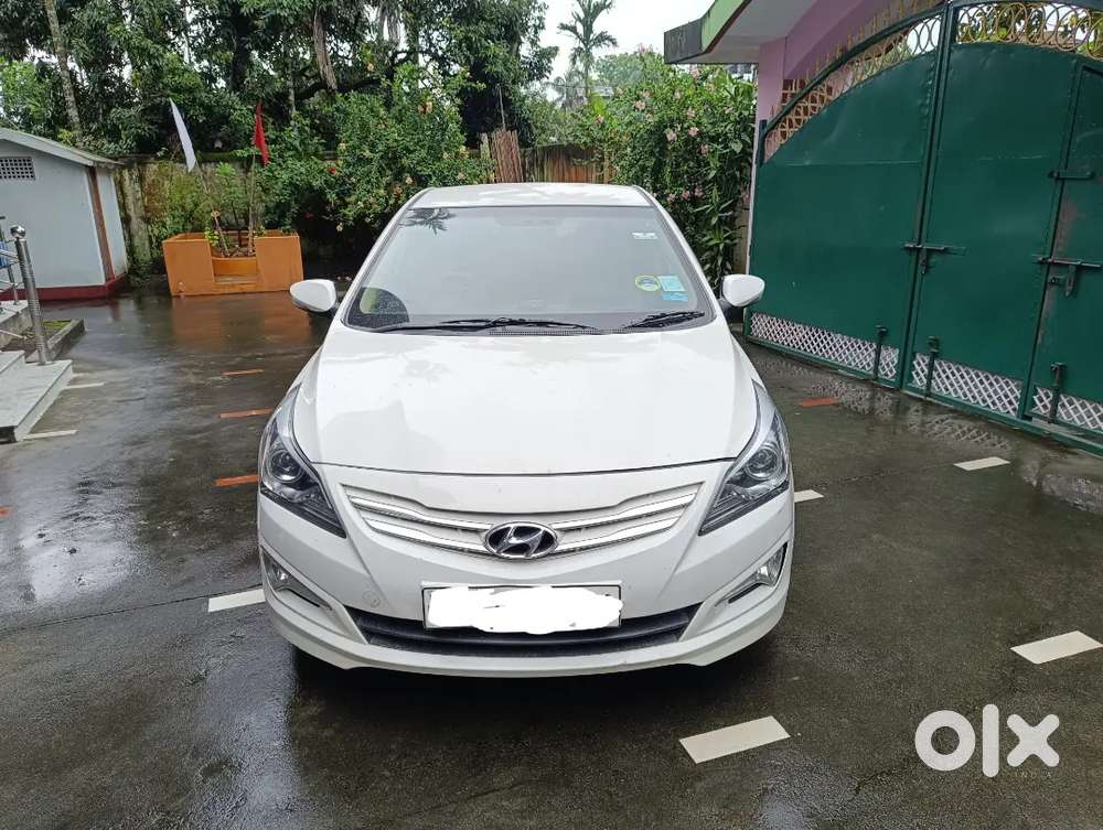 Hyundai Verna 2015 Petrol 75000 Km Driven