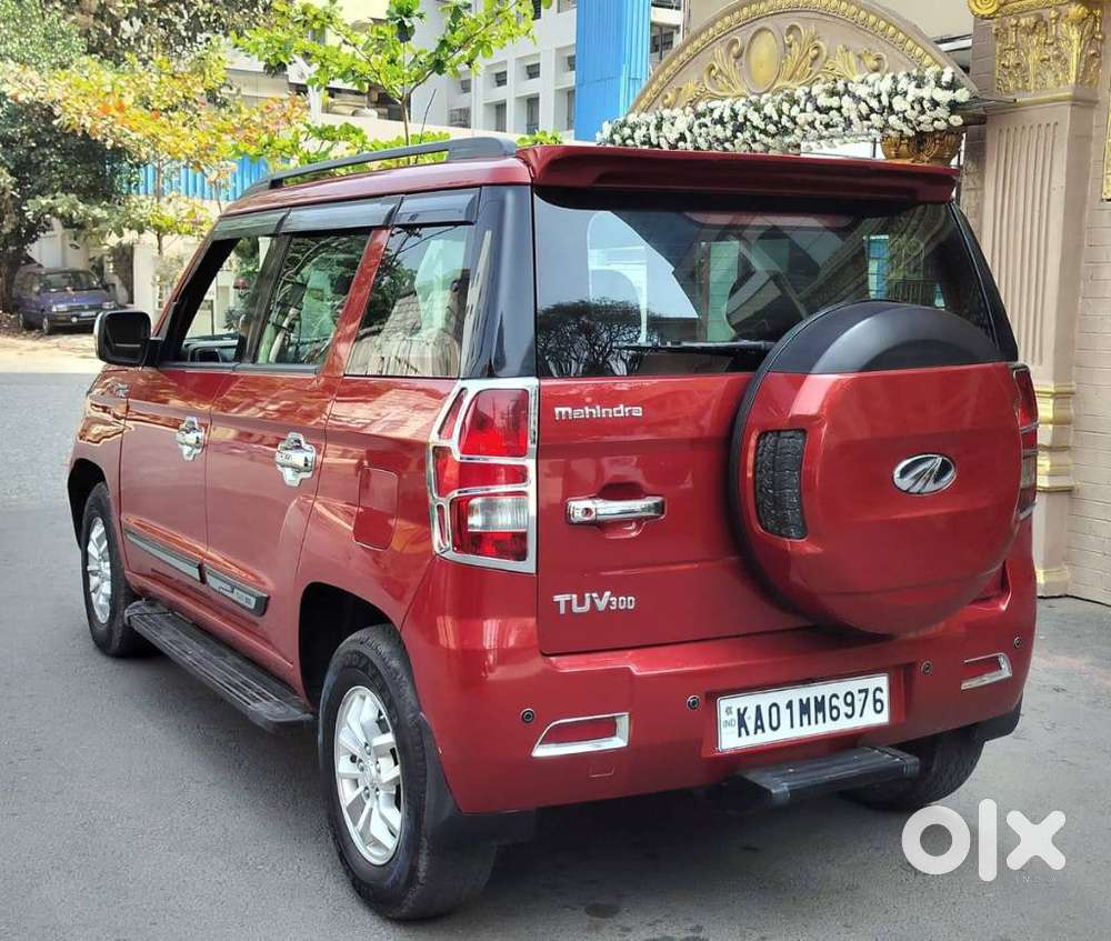 Mahindra Tuv 300 Mhawk100 T8, 2015, Diesel