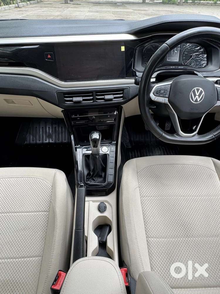 Volkswagen Virtus Highline Plus 1.0 Tsi At, 2024, Petrol