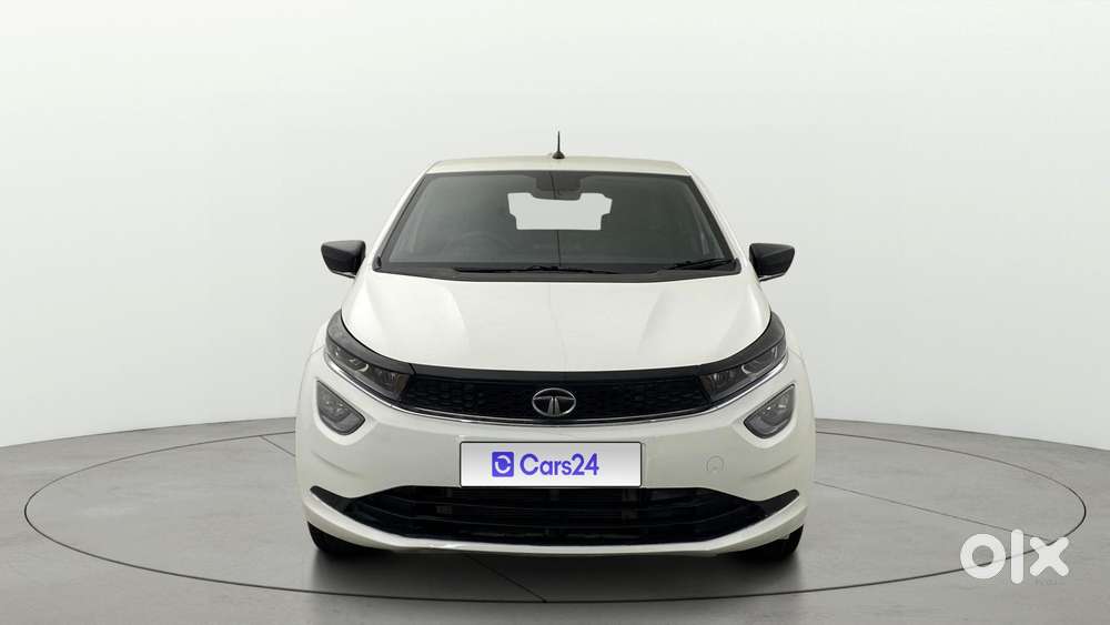 Tata Altroz Xz, 2022, Petrol