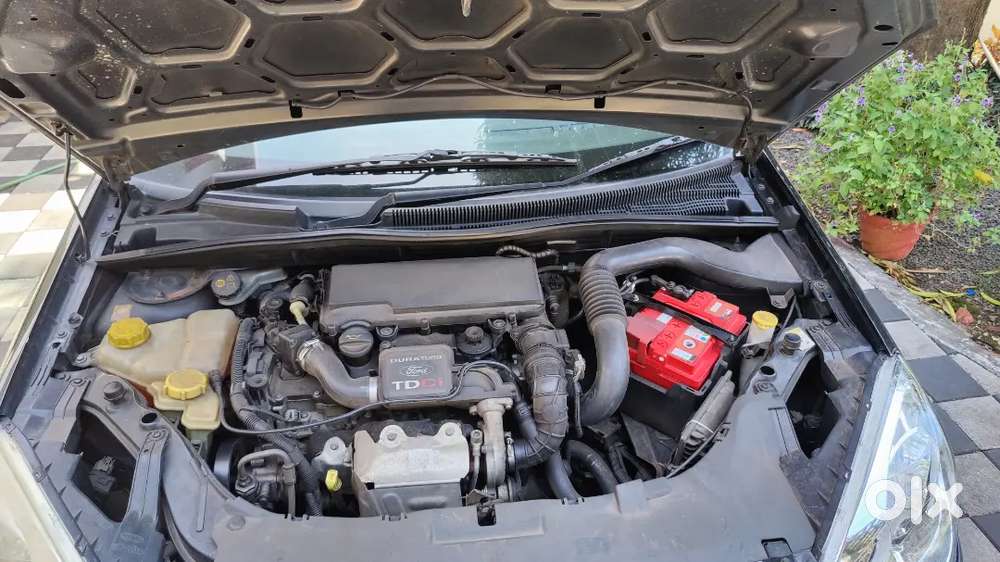 Ford Fiesta 2009 Diesel Well Maintained And Airbag