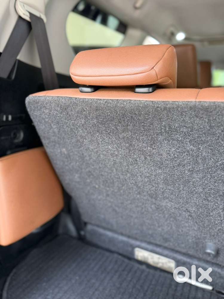 Innova Crysta Z Automatic