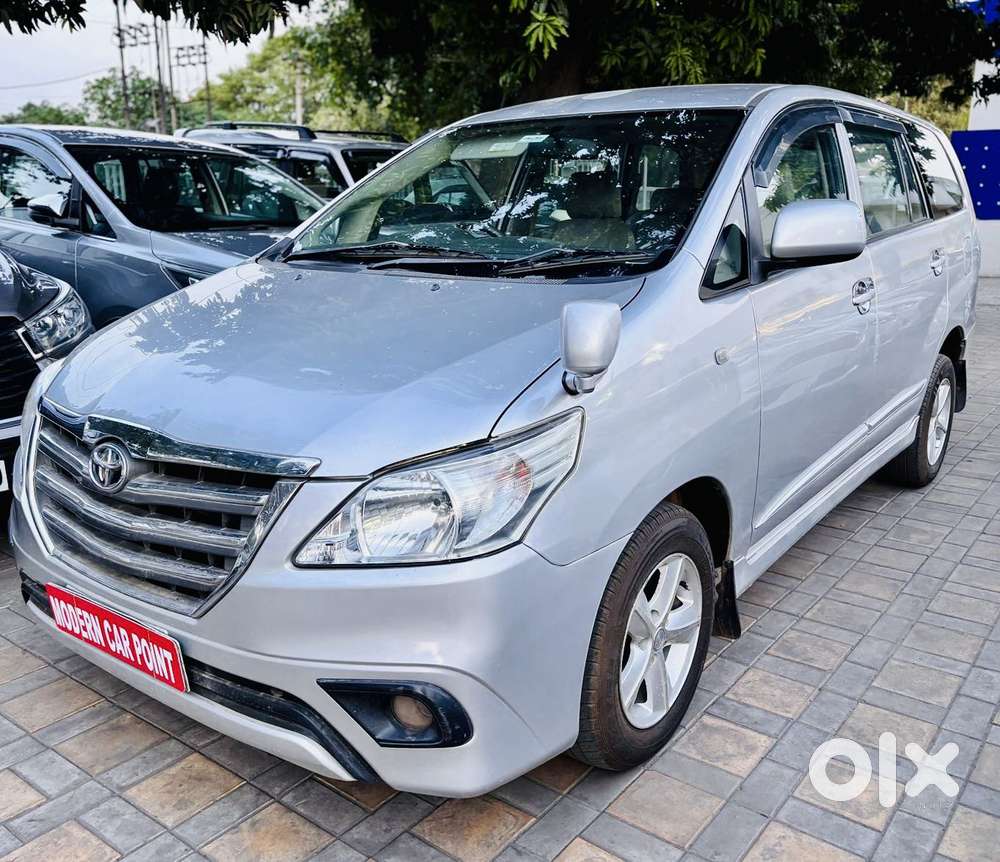 Toyota Innova 2.5 Gx 7 Seater Bs Iv, 2014, Diesel
