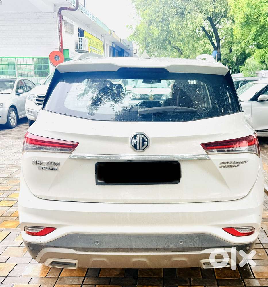 Mg Hector Plus Sharp Pro 1.5 Turbo Petrol Cvt 6 Str Dual Tone, 2020,..