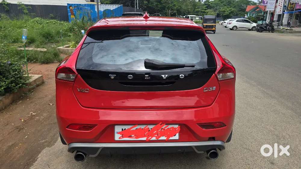 2018 Volvo V40 D3 R-design  Premium Hatchback
