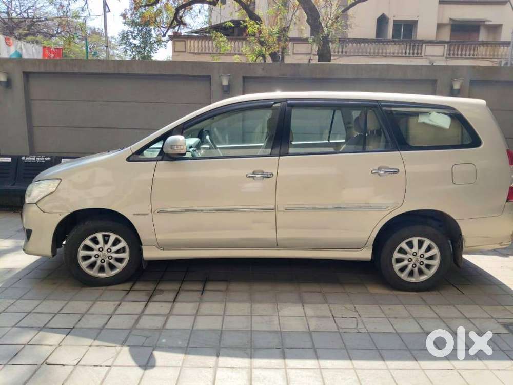 Toyota Innova 2013 Diesel Well Maintained