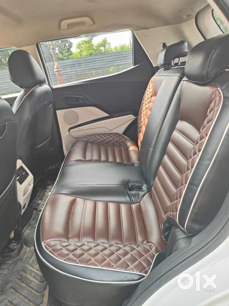 Mahindra Xuv 3xo, 2025