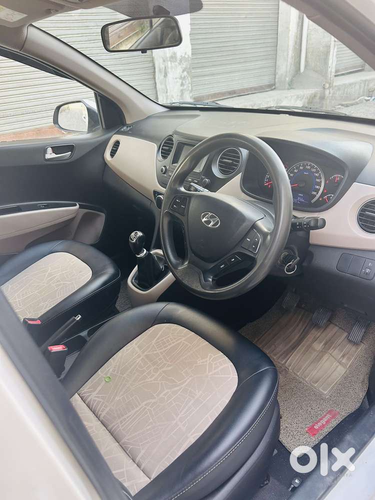 Hyundai Grand I10 Sportz 1.2 Kappa Vtvt, 2017, Petrol