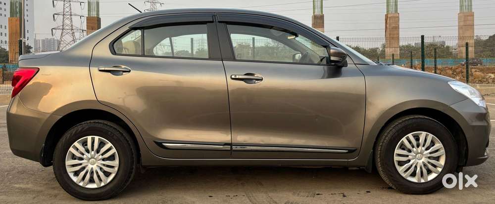 Maruti Suzuki Swift Dzire Vxi(o) Mt, 2021, Petrol