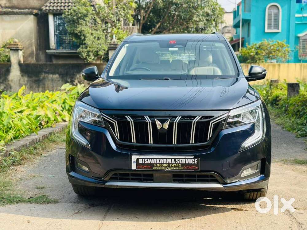 Mahindra Xuv700 2.0 Ax 7 Petrol Mt Str, 2022, Petrol