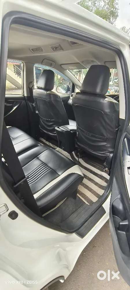 Toyota Innova Crysta 2022