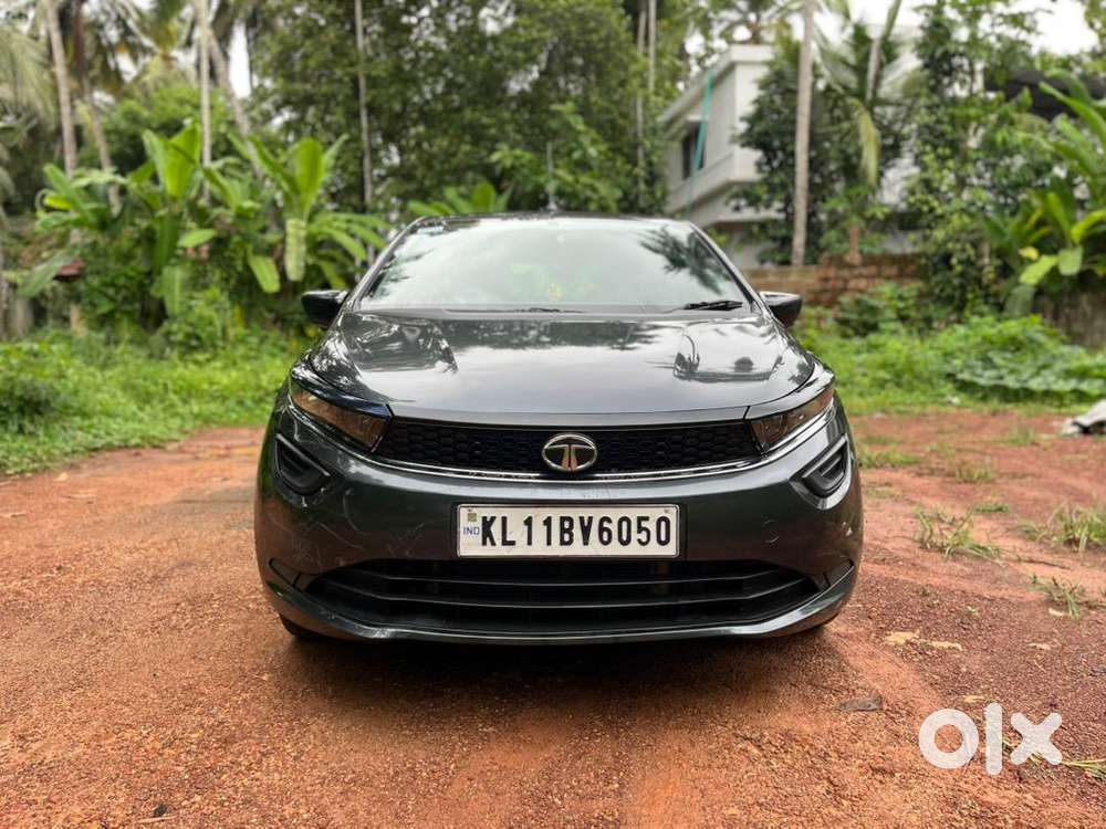 Tata Altroz Petrol Manual 2021 First-owner