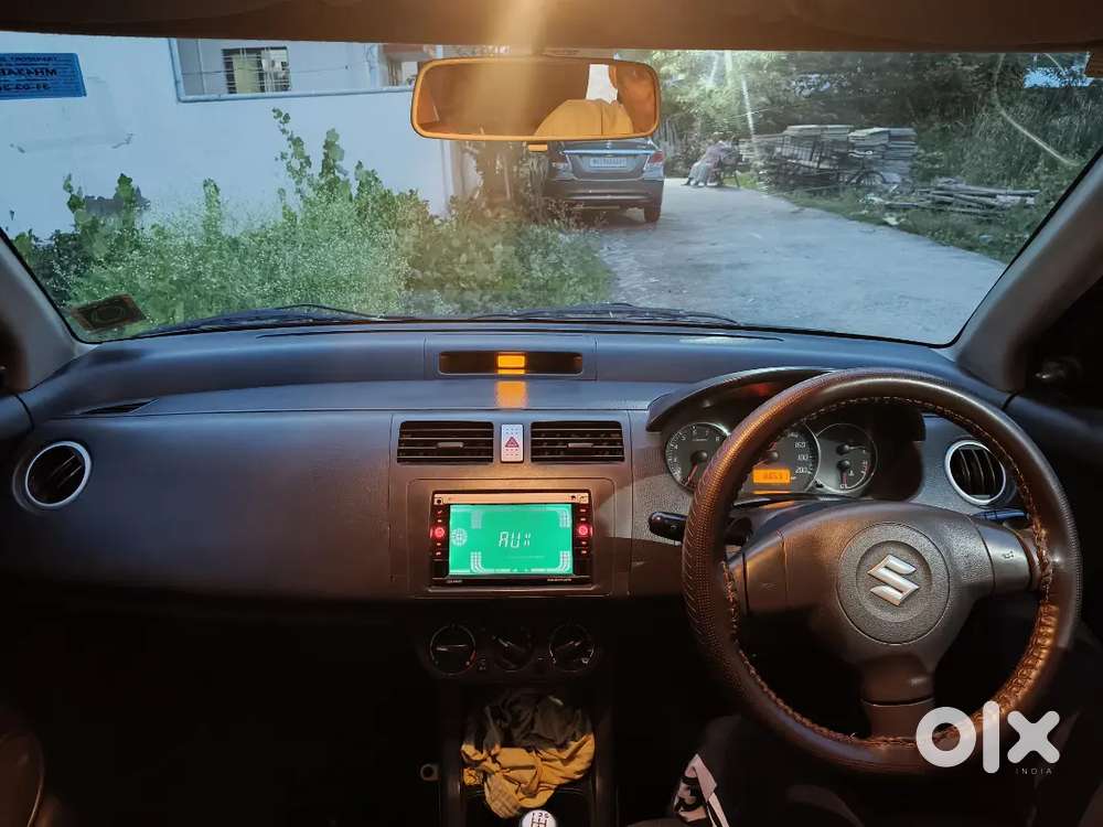 Maruti Suzuki Swift 2010