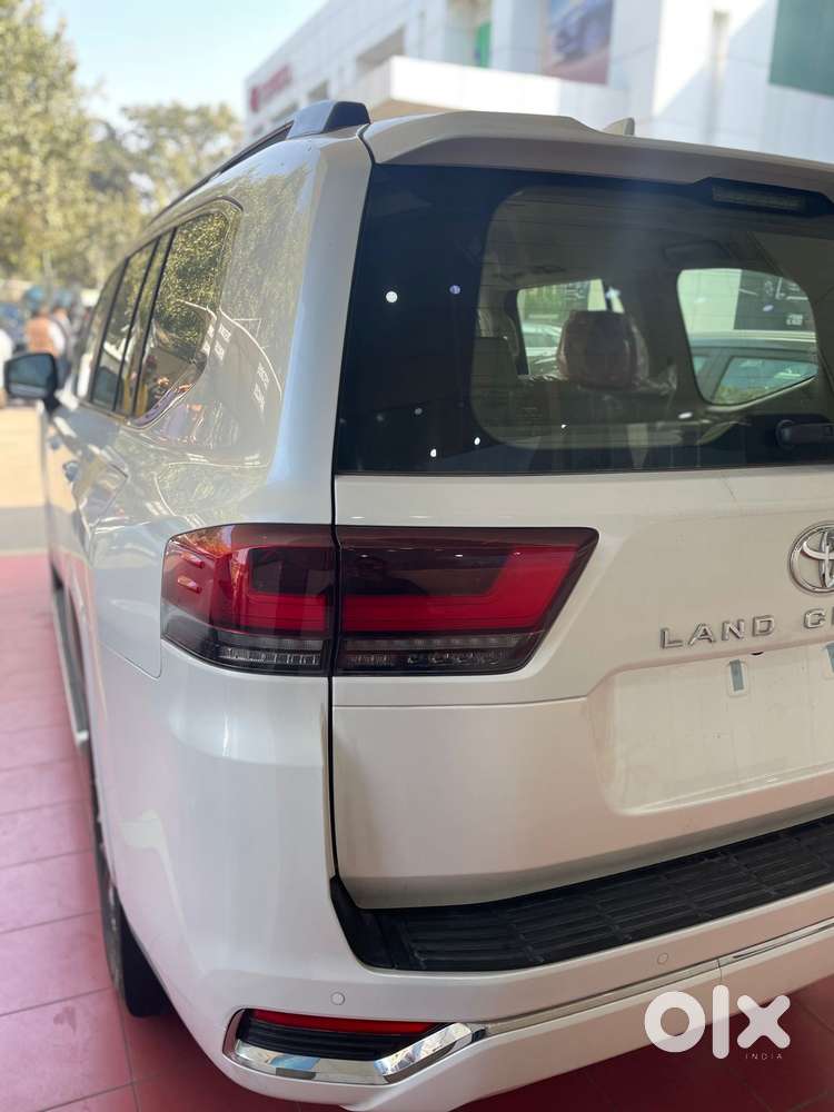 Toyota Land Cruiser 3.3 Zx Diesel, 2025, Diesel