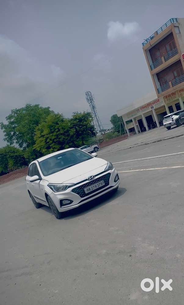 Hyundai Elite I20 Petrol Manual 2018 1st