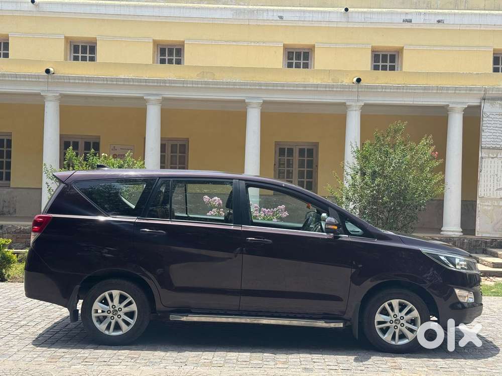 Toyota Innova Crysta [2020-ongoing] 2.4 Gx 7 Str, 2019, Diesel