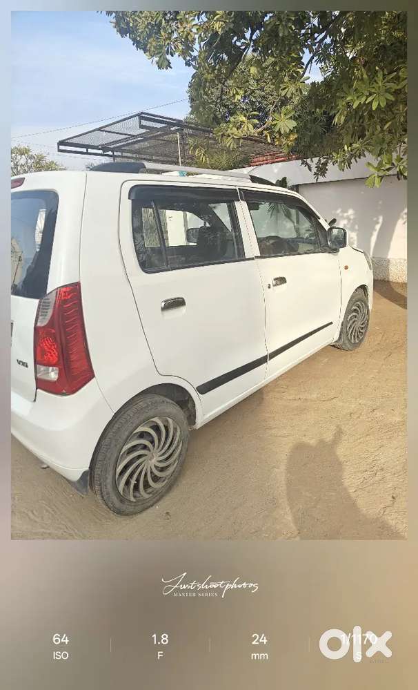 Maruti Suzuki Wagon R Vxi 2015 Petrol 70000 Km Driven