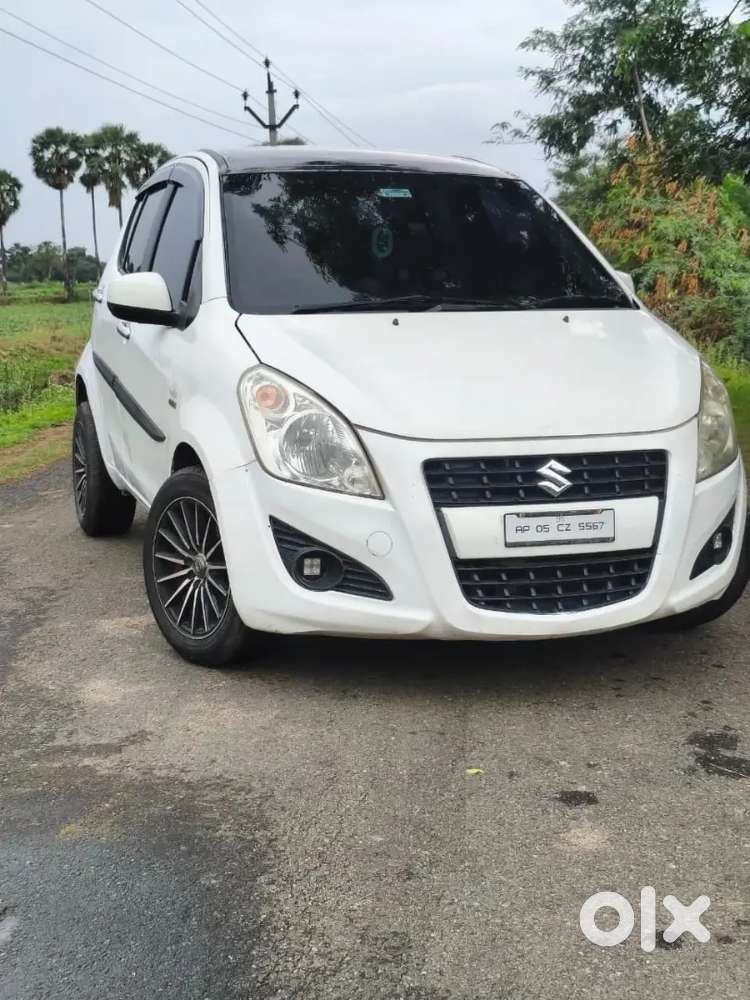 Maruti Suzuki Vitara Brezza 2017 Diesel 180000 Km Driven