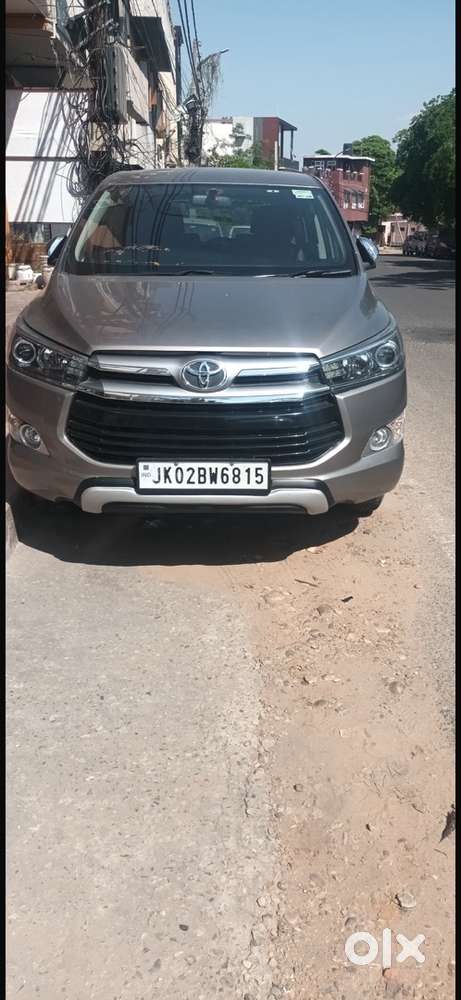 2017 Toyota Innova Crysta