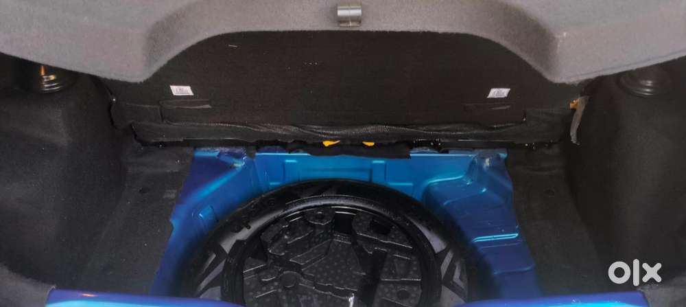 Tata Punch Creative Amt, 2021, Petrol