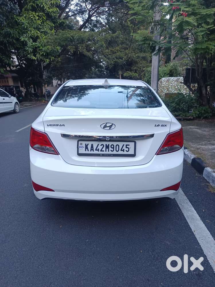 Hyundai Verna 1.6 Vtvt Sx, 2017, Petrol