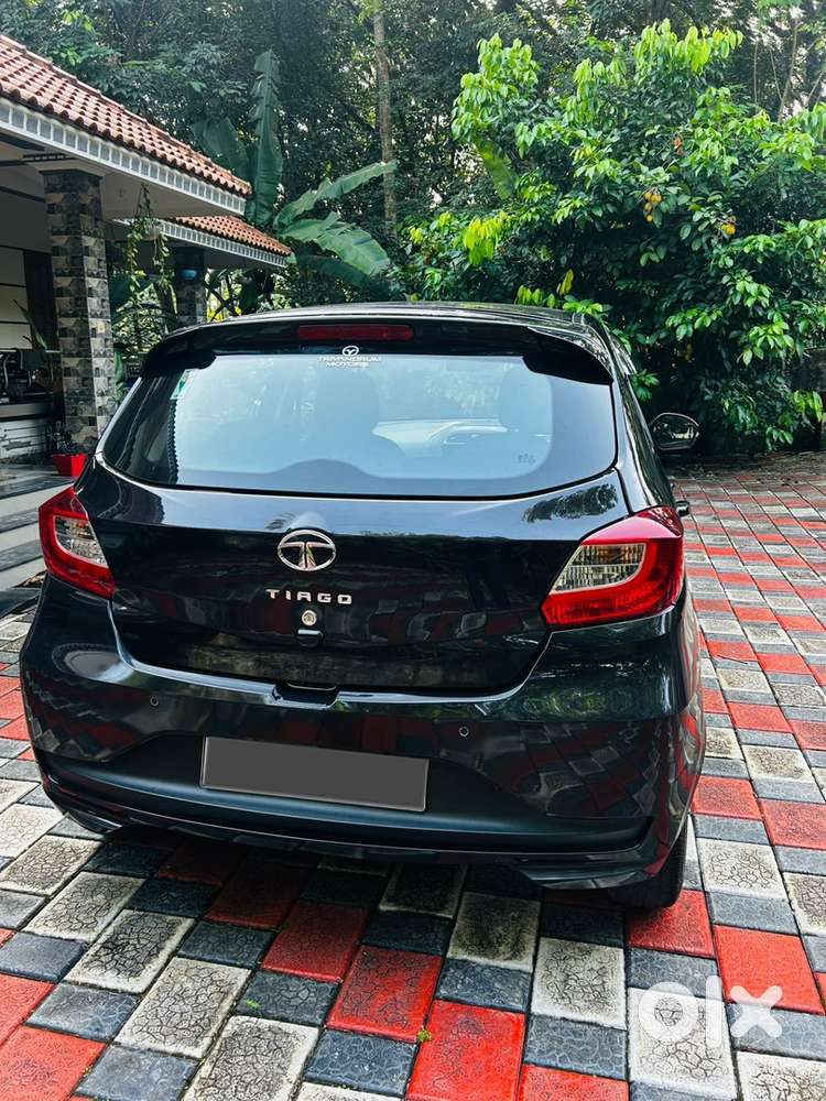 Tata Tiago Petrol 2023