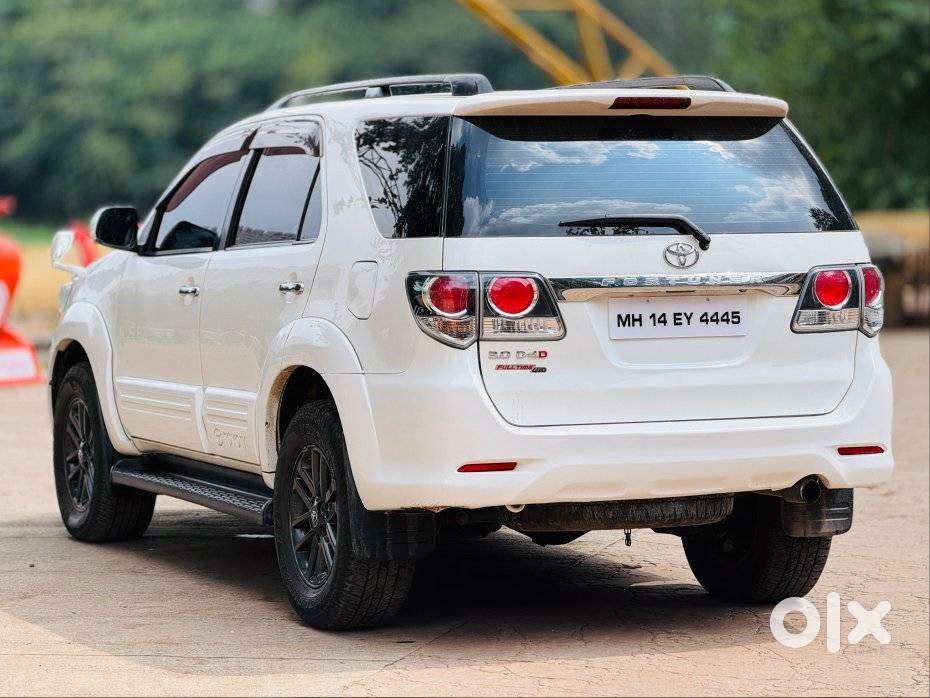 Toyota Fortuner 3.0 4x4 Manual, 2015, Diesel