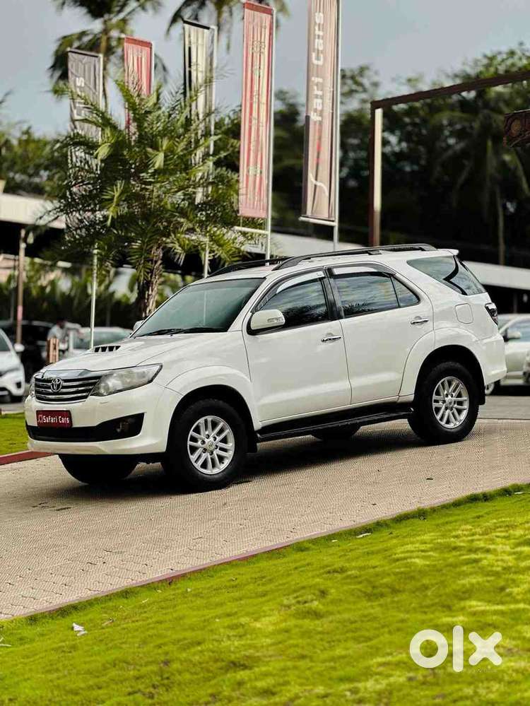 Toyota Fortuner 2011-2016 4x2 At, 2014, Diesel