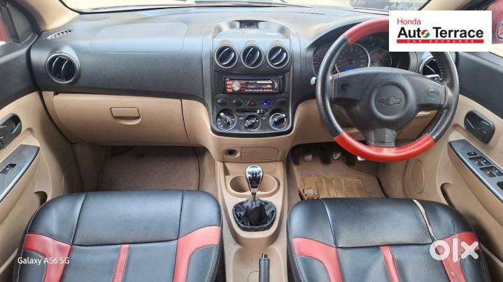 Chevrolet Enjoy 2013-2015 Petrol Ls 8 Seater, 2013, Petrol