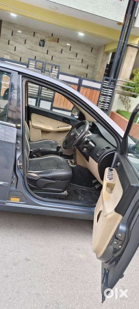 Tata Indica Vista Quadrajet Vx, 2011, Diesel