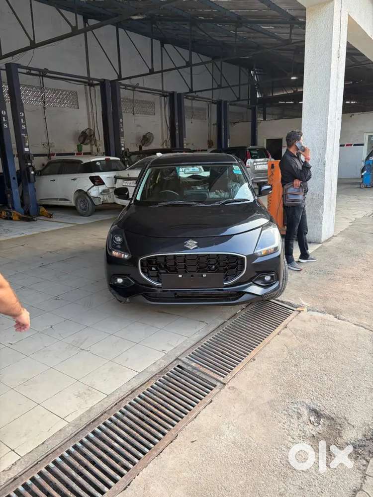 Swift Vxi Maruti 2025 Petrol Automatic