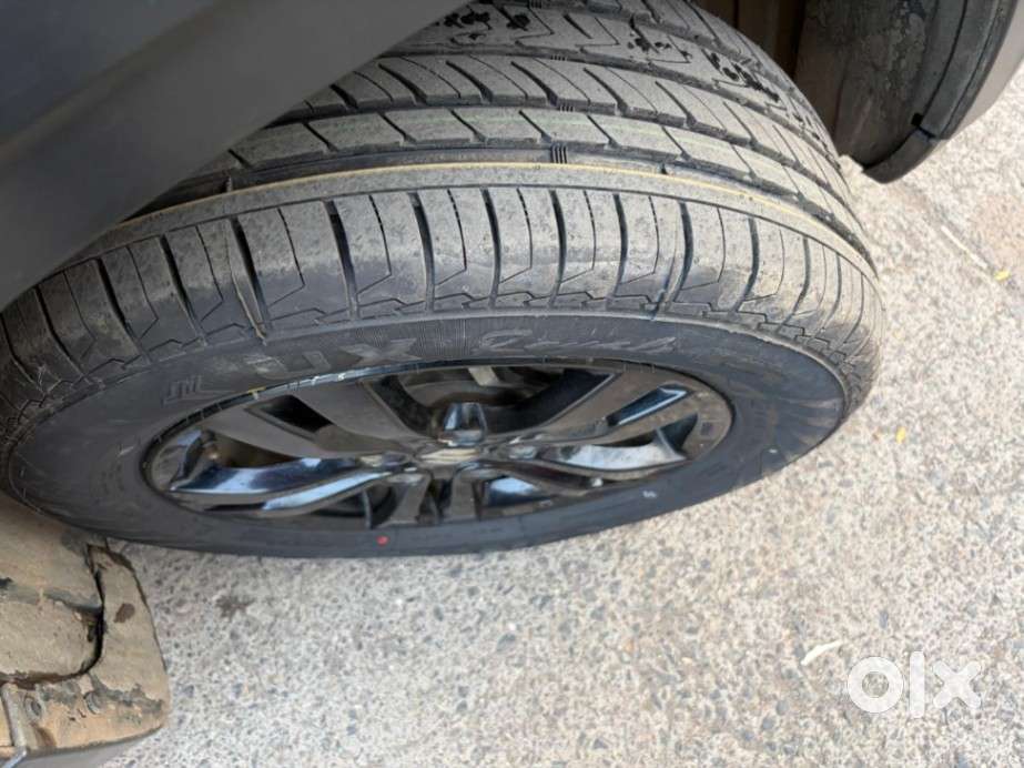 Maruti Suzuki Vitara Brezza Zdi Plus Amt, 2019, Petrol