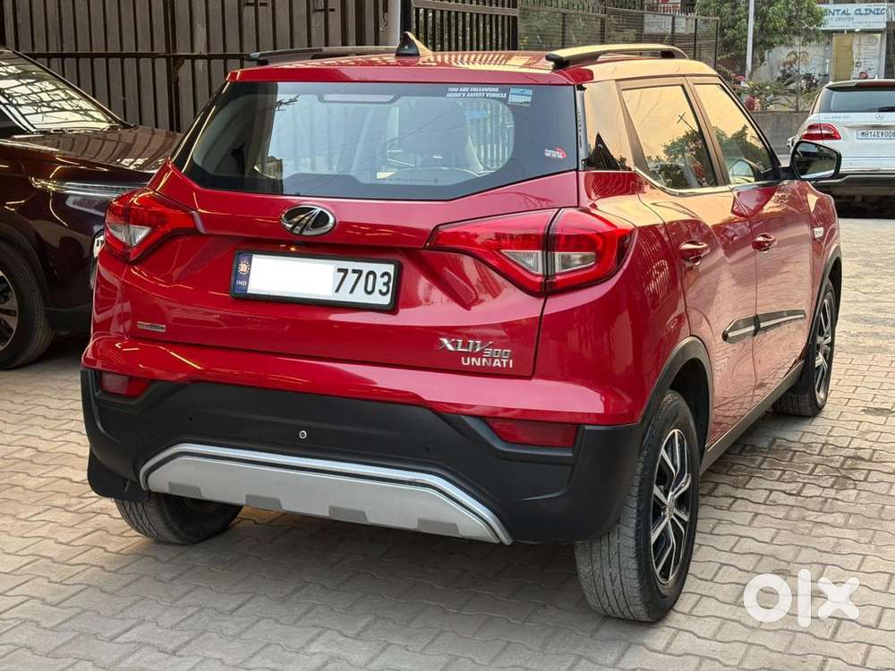 Mahindra Xuv300 1.2 W6 Amt Petrol, 2021