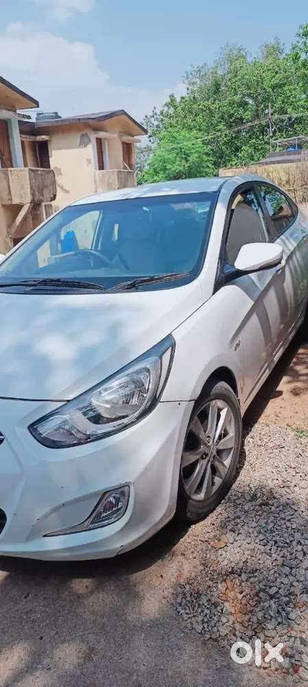 Hyundai Verna 2013 Petrol Well Maintained