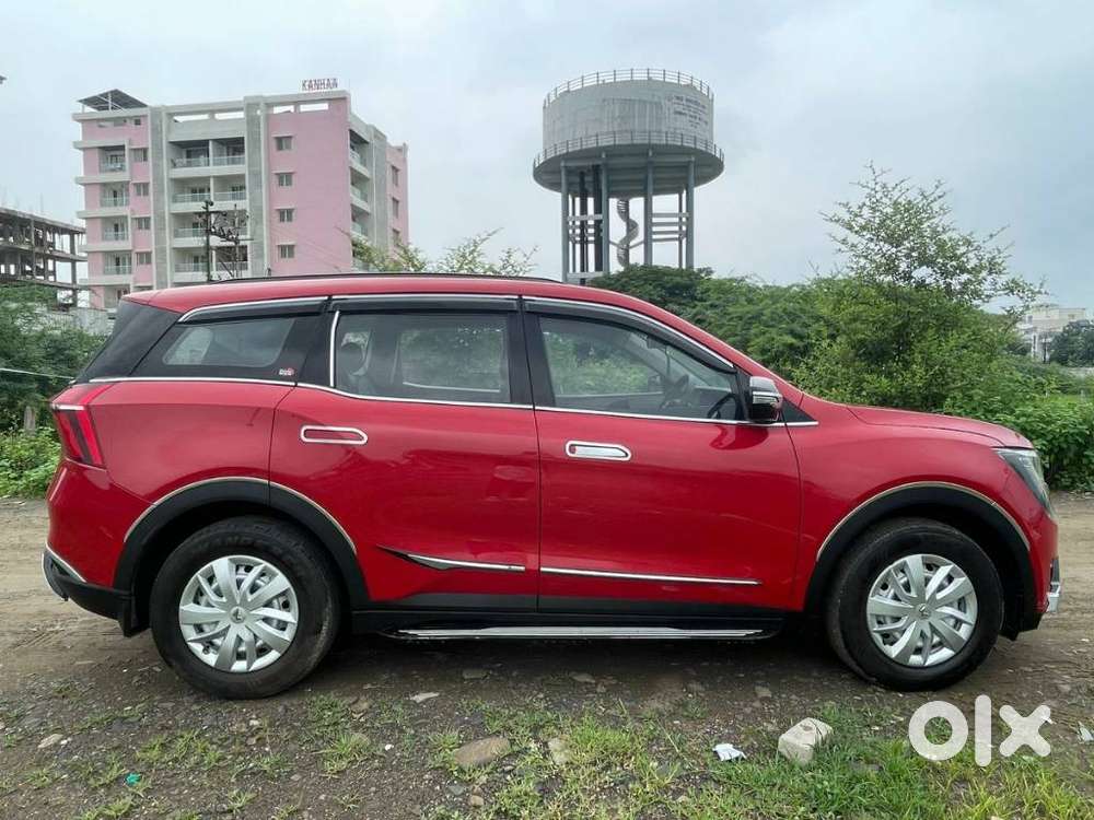 Mahindra Xuv700 2.2 Mx Diesel Mt 5 Str, 2022, Diesel