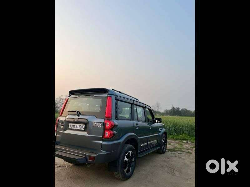 Mahindra Scorpio Classic 2.2 S 11 Mt 7 Str, 2024, Diesel