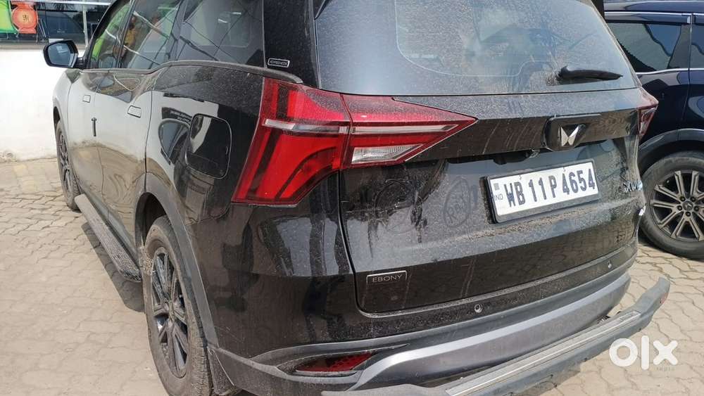 Mahindra Xuv700 Petrol 7000 Km Driven