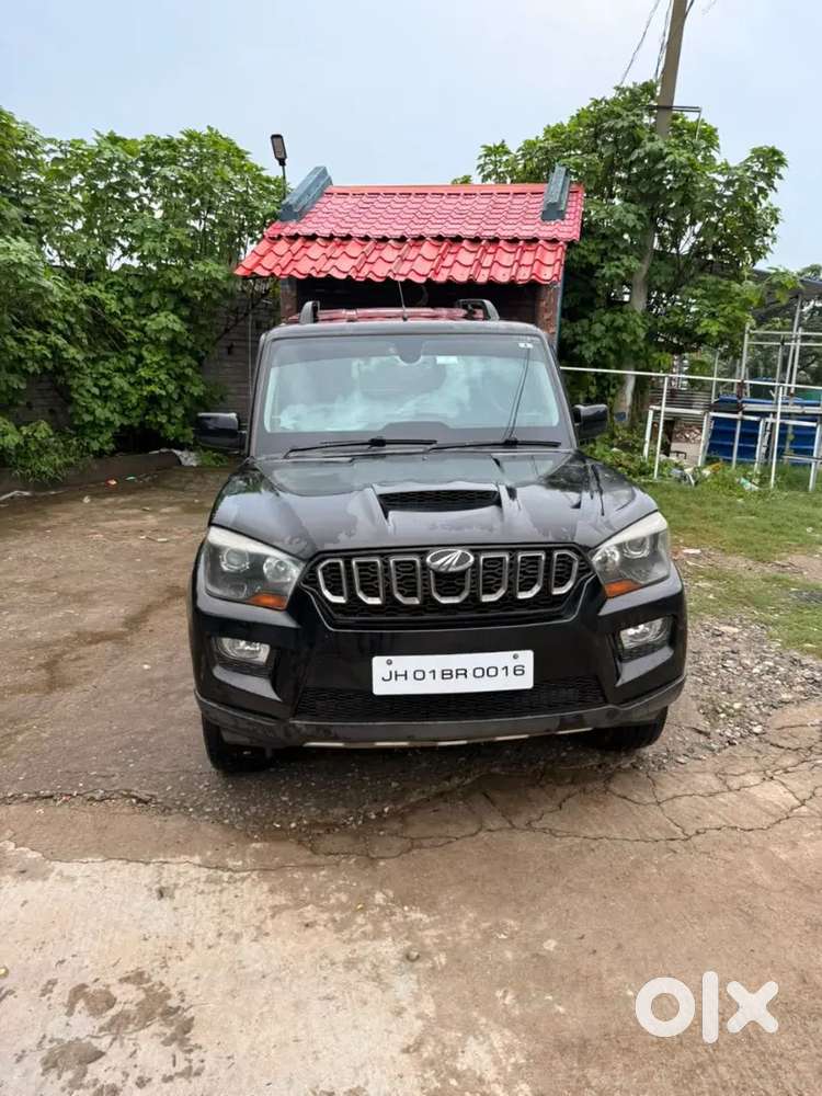Mahindra Scorpio 2.2 S10 2015
