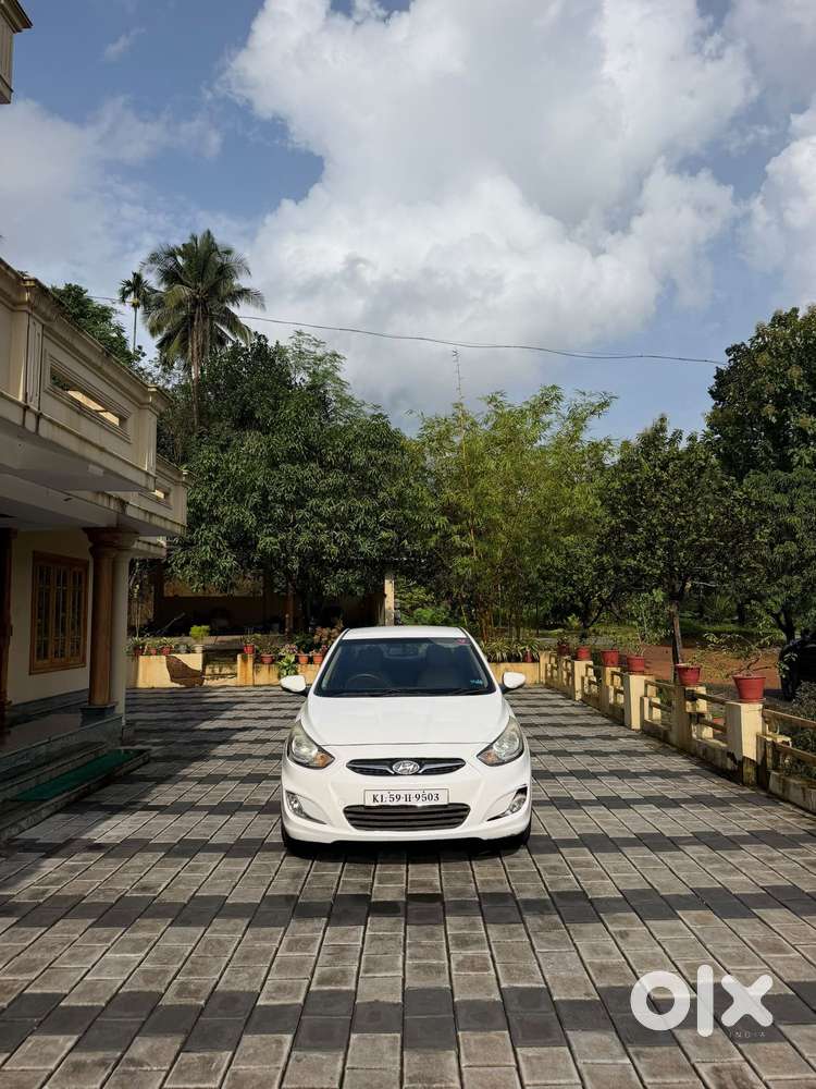 Hyundai Verna Vtvt 1.6 Sx, 2014, Petrol