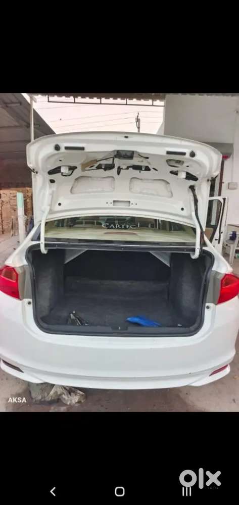Honda City 1.5 V 2016
