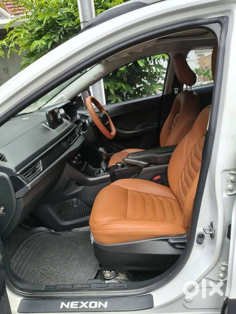 Tata Nexon Smart Plus S 1.2 Revotron Petrol 5 Mt, 2024, Petrol