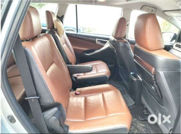 Toyota Innova Crysta 2016 Diesel Automatic