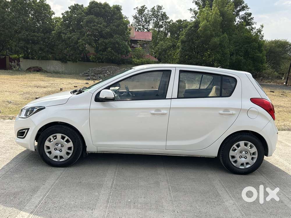 Hyundai I20 2012-2014 Magna Optional 1.2, 2013, Cng & Hybrids