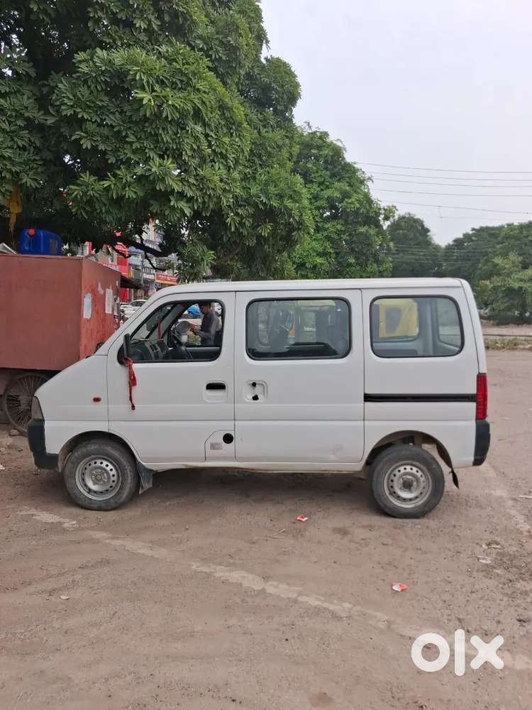 Maruti Suzuki Eeco 2023 Variant